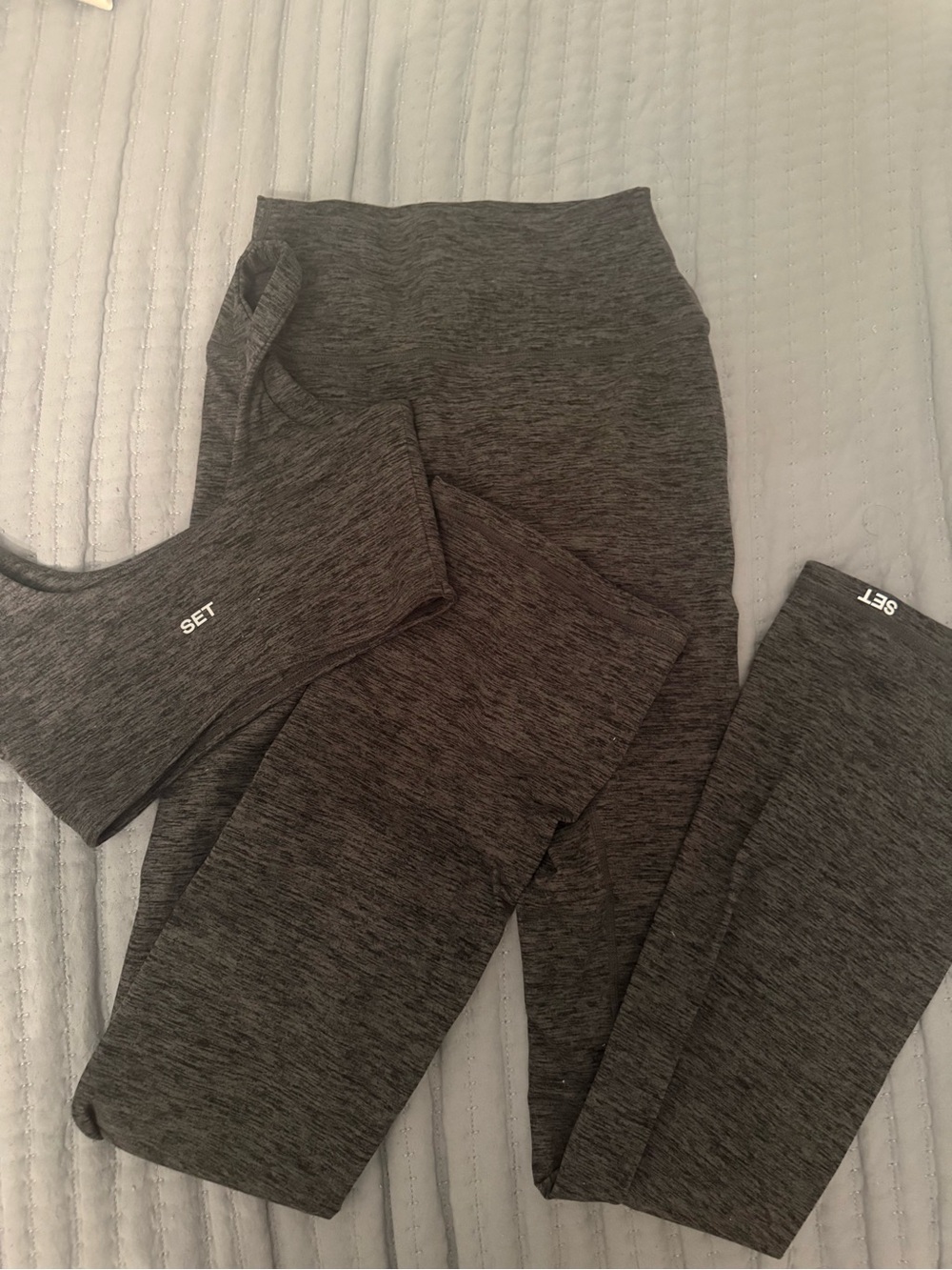 SET Active Dark Gray Seamless Crop Top